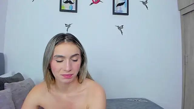 im sarah34 online show from 11.12.25