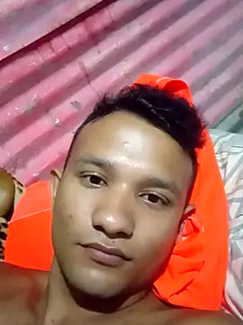 Snapshot of brayan7132 chatting on 09.20.25 brayan7132 online show from 09.20.25