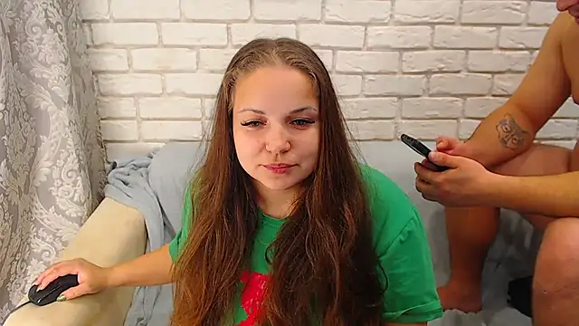 Snapshot of Crazyy_girl_ chatting on 12.28.24 Crazyy girl  online show from 12.28.24