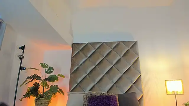 kaylarossi online show from 01.10.26