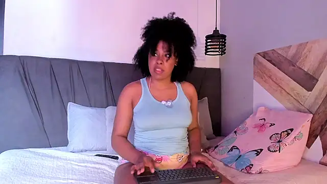 EmmilyBrant online show from 02.20.26