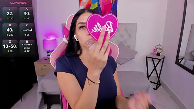 KristalFoxx online show from 11.13.25