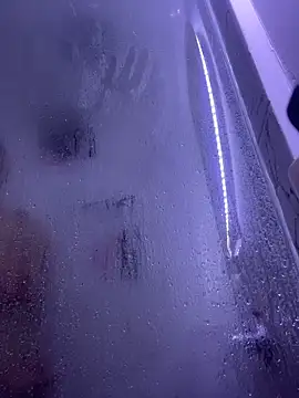 KristalFoxx online show from 12.19.25