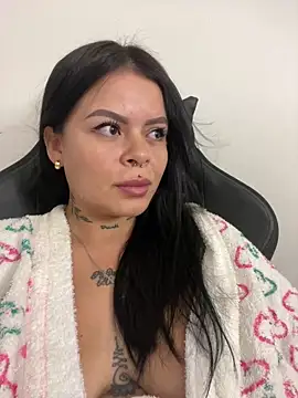Snapshot of ivanna_rivera chatting on 01.19.25 ivanna rivera online show from 01.19.25