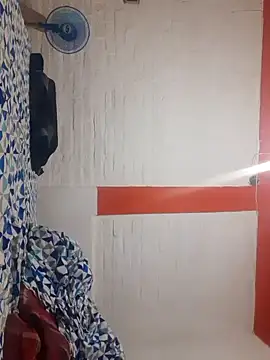 Snapshot of TuBandi2 chatting on 01.22.25 TuBandi2 online show from 01.22.25