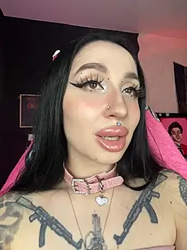 Molly  Moon online show from 02.14.25