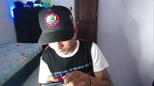 Snapshot of Sxntisaul__ chatting on 02.09.25 Sxntisaul online show from 02.09.25