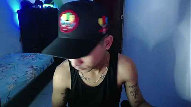 Snapshot of Sxntisaul__ chatting on 02.11.25 Sxntisaul online show from 02.11.25