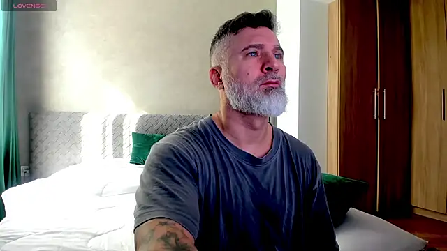 Snapshot of BlowMyXXL chatting on 03.03.25 BlowMyXXL online show from 03.03.25