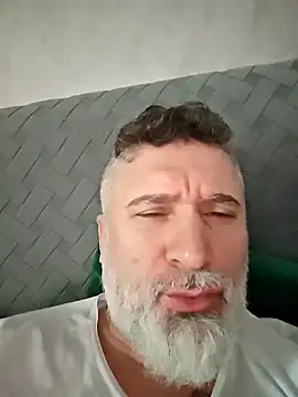 Snapshot of BlowMyXXL chatting on 03.06.25 BlowMyXXL online show from 03.06.25