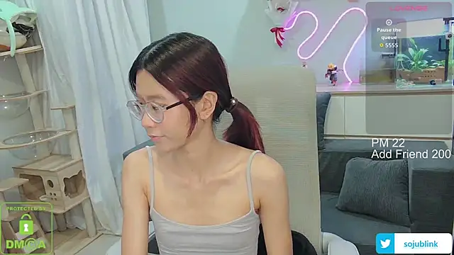 Snapshot of littlemiilk chatting on 06.08.26 littlemiilk online show from 06.08.26