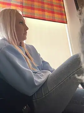 Snapshot of MerlinDave chatting on 01.19.25 MerlinDave online show from 01.19.25