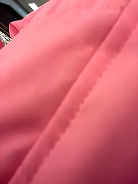 Snapshot of MerlinDave chatting on 11.27.25 MerlinDave online show from 11.27.25