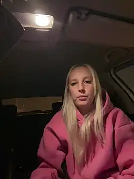 Snapshot of MerlinDave chatting on 01.16.26 MerlinDave online show from 01.16.26