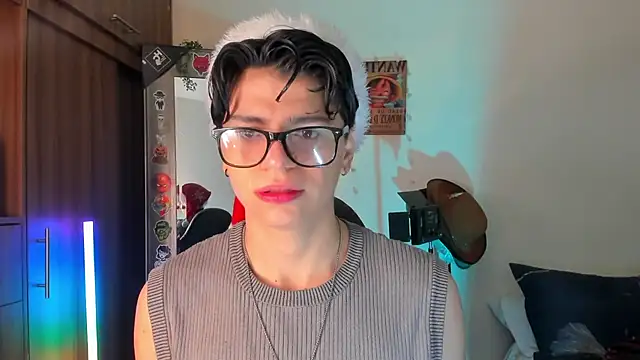 marckalexis online show from 12.18.25