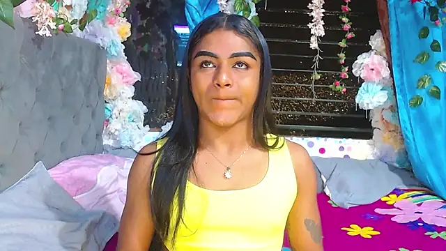 Karly coffe online show from 12.20.25