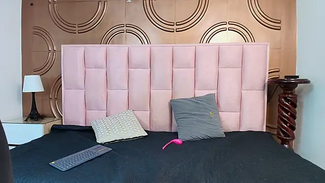 emmily keller19 online show from 03.13.26