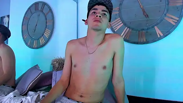 Snapshot of Mike_0233_ chatting on 01.03.25 Mike 0233 online show from 01.03.25