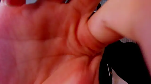 Snapshot of Mike_0233_ chatting on 09.11.25 Mike 0233 online show from 09.11.25