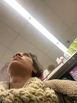 starrynikki online show from 12.24.24