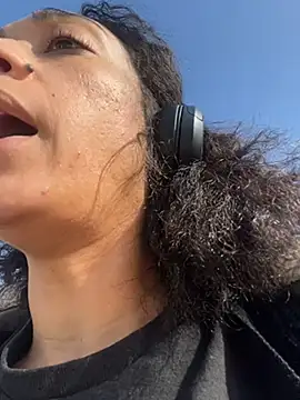 starrynikki online show from 01.04.25