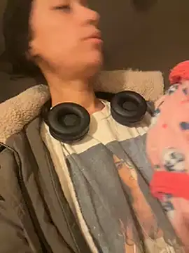 starrynikki online show from 01.10.25