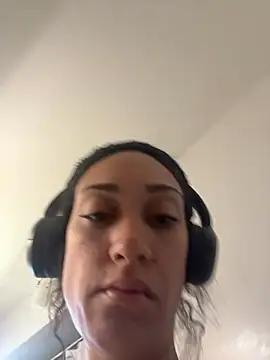 starrynikki online show from 01.14.25