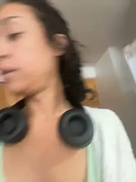 starrynikki online show from 01.25.25