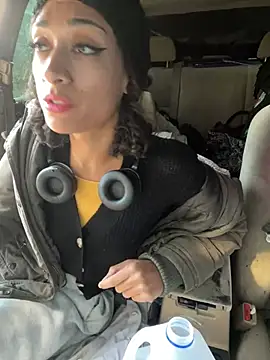 starrynikki online show from 01.28.25