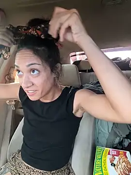 starrynikki online show from 02.10.25