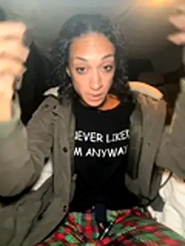 starrynikki online show from 10.28.25