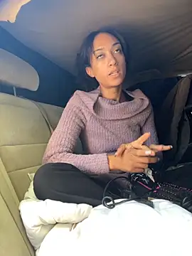 starrynikki online show from 11.13.25