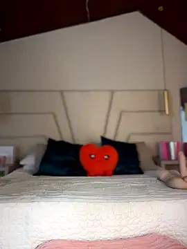 Miss ary online show from 04.11.26