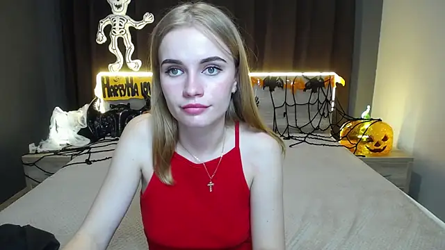 MargaritaKiss online show from 10.15.25