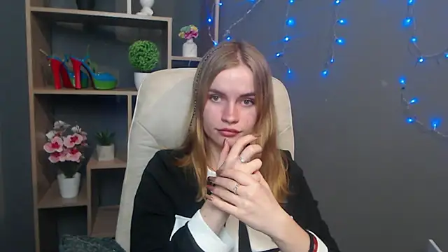 MargaritaKiss online show from 11.10.25