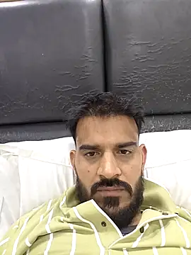 Snapshot of absoluteright chatting on 02.23.25 absoluteright online show from 02.23.25