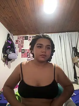 Snapshot of Pucaa_ chatting on 06.14.26 Pucaa online show from 06.14.26