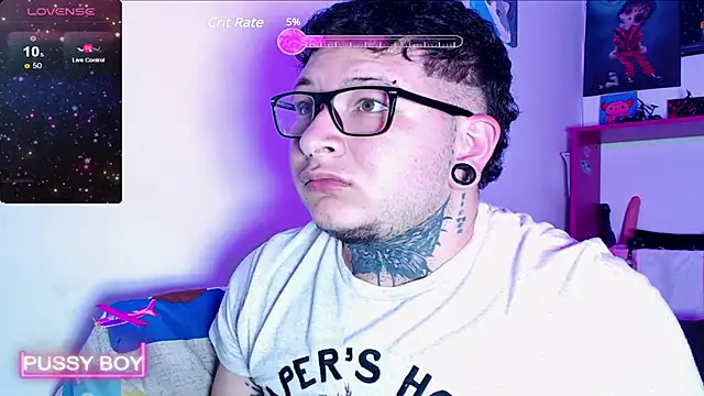 Snapshot of princeFtm chatting on 12.05.24 princeFtm online show from 12.05.24