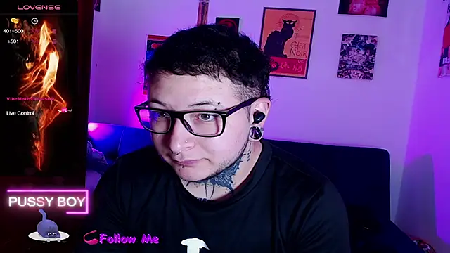 Snapshot of princeFtm chatting on 09.30.25 princeFtm online show from 09.30.25