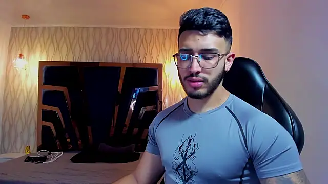 Liam Kleiin online show from 03.04.26