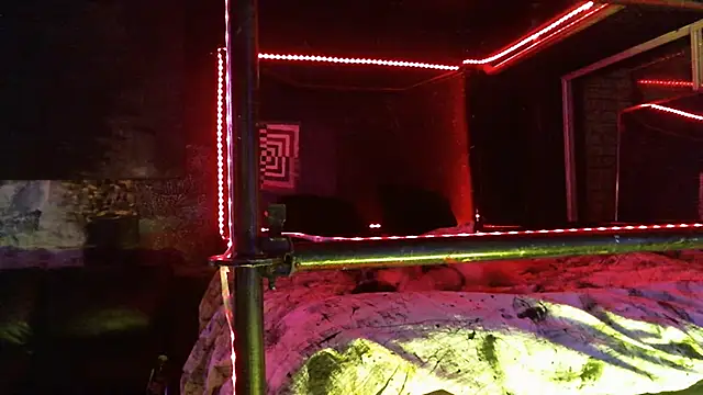 RoomBlueWhite online show from 12.26.24