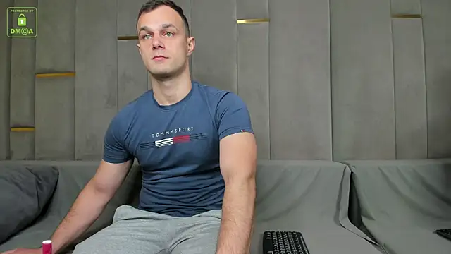 Snapshot of BrandonNorris chatting on 10.03.25 BrandonNorris online show from 10.03.25