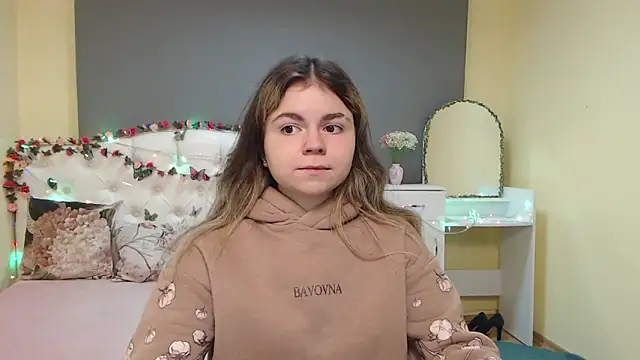 TinaRedly online show from 03.21.26