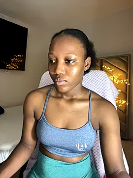 kellya  online show from 10.10.25