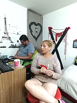 hotandfierylatinos2023 online show from 10.16.25