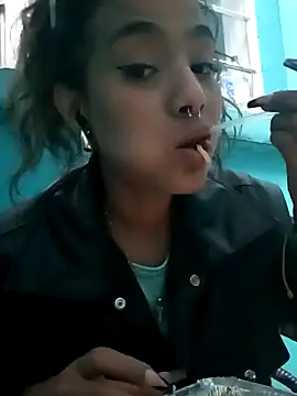 Snapshot of megan_collins96 chatting on 12.30.24 megan collins96 online show from 12.30.24