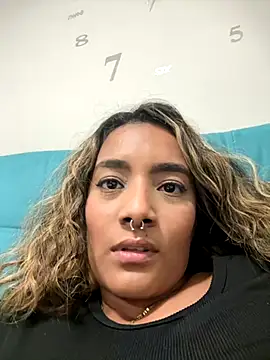 Snapshot of megan_collins96 chatting on 11.14.25 megan collins96 online show from 11.14.25