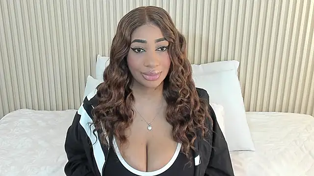 charlottebrowns  online show from 04.20.26