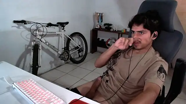 Thieves9 online show from 10.02.25