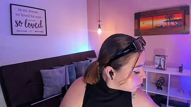 ArianaBaker online show from 02.07.25